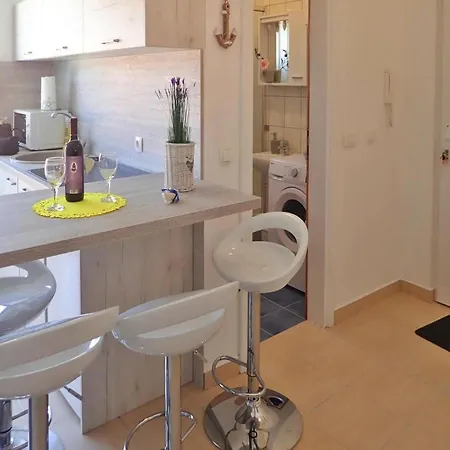 Apartmán In Near Paklenica Park