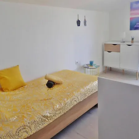 Apartmán In Near Paklenica Park