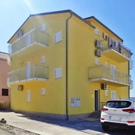 Appartamento In Near Paklenica Park *